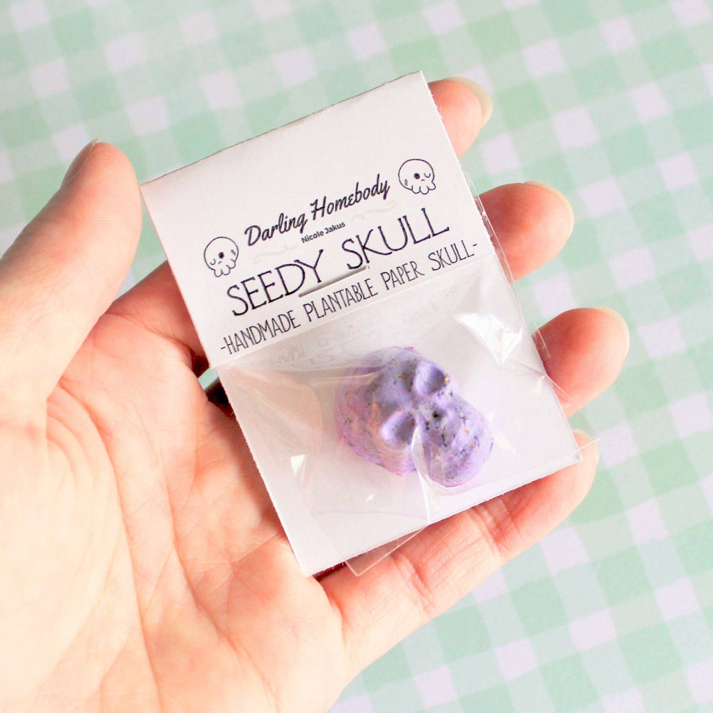 Single Purple Plantable Paper Skull / Seedy Skull Seed Bomb / Recycled Paper Pulp Craft / Spring Summer Small Gift / Wild Flowers