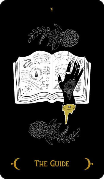 Macabre Tarot by Sam Rook: Flashcards; 128 pages / English