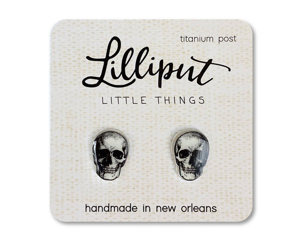 Skull Earrings // Halloween Witchy Style