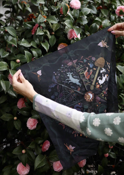 Altar Cloth Bandana: Wheel of The Fae