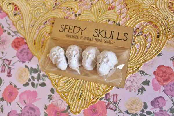 4 Pack White Plantable Paper Skulls / Seed Bombs / Seedy Skulls Pack / Recycled Paper Pulp Craft / Spring Summer Small Gift / Skull Flowers